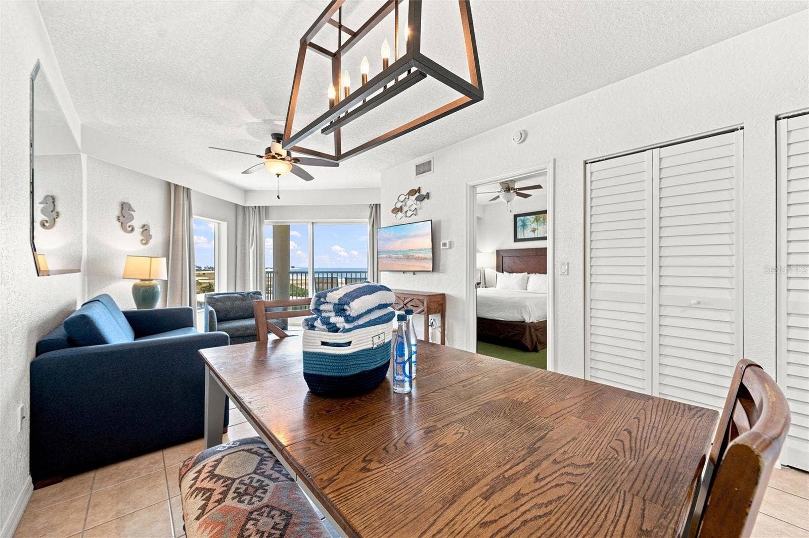 12000 GULF BOULEVARD, #611S, Treasure Island, FL 33706 12000 GULF BOULEVARD, #611S, Treasure Island, FL 33706