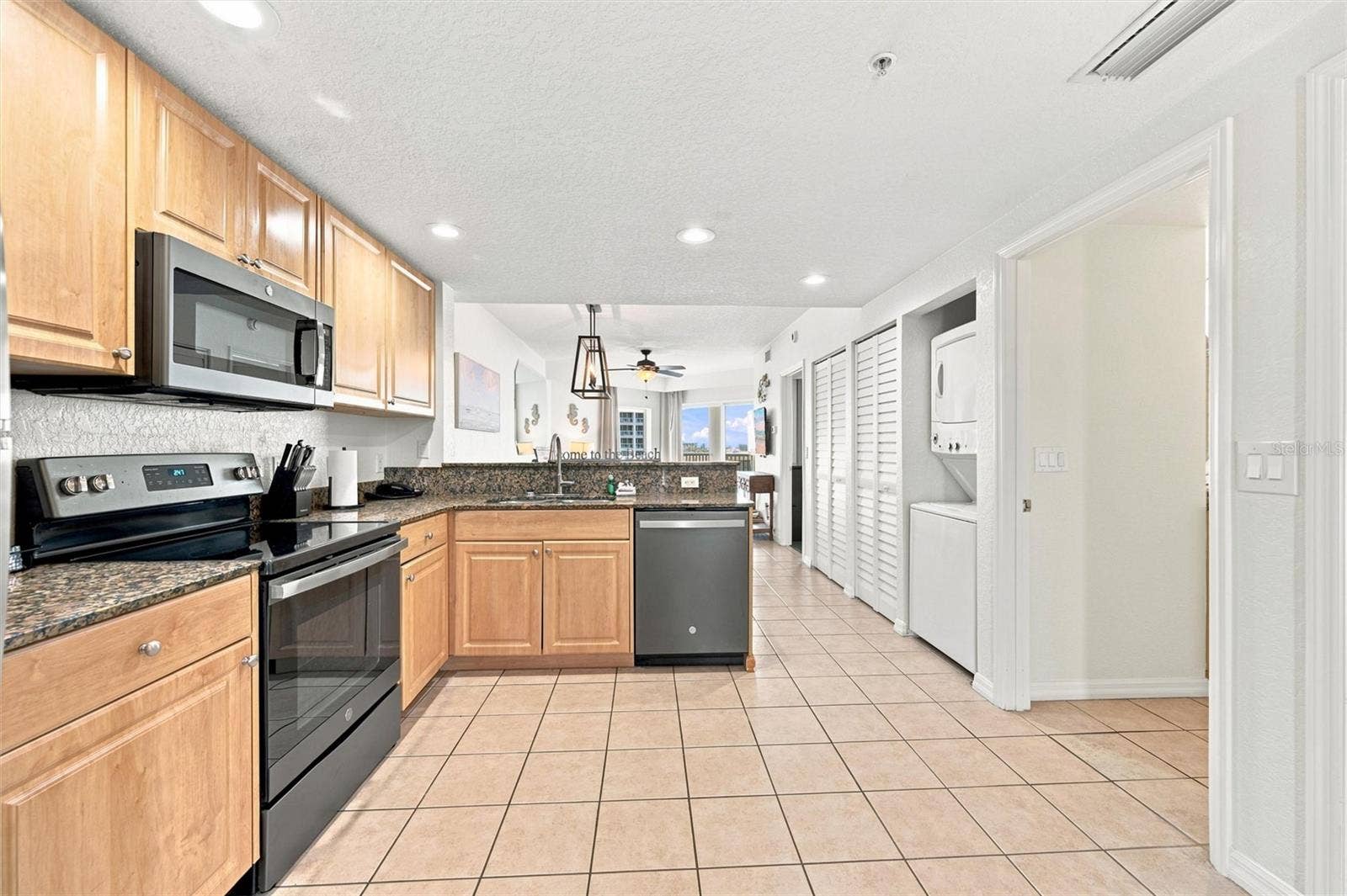 12000 GULF BOULEVARD, #611S, Treasure Island, FL 33706 12000 GULF BOULEVARD, #611S, Treasure Island, FL 33706