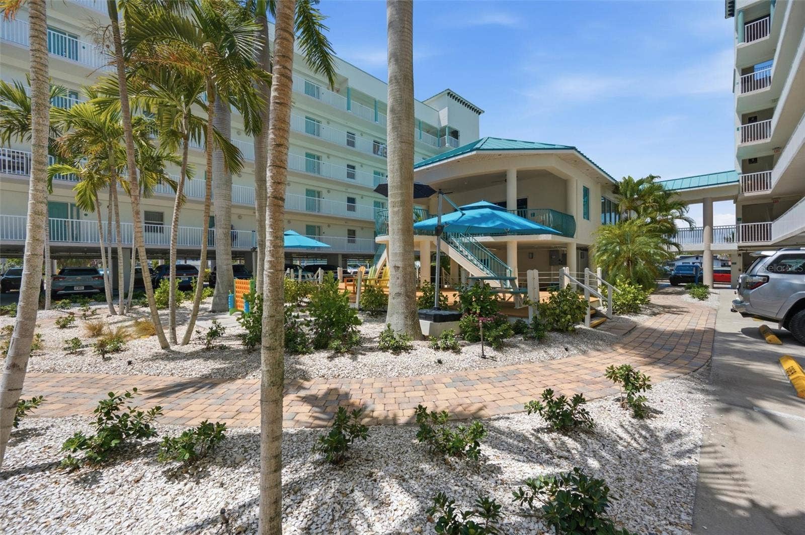 12000 GULF BOULEVARD, #611S, Treasure Island, FL 33706 12000 GULF BOULEVARD, #611S, Treasure Island, FL 33706