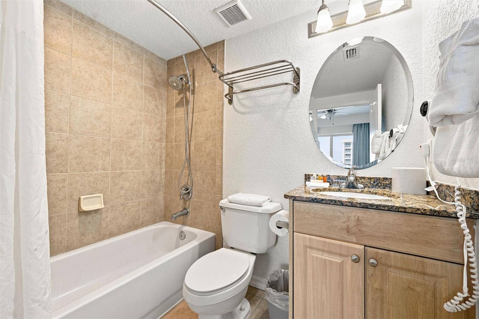 12000 GULF BOULEVARD, #611S, Treasure Island, FL 33706 12000 GULF BOULEVARD, #611S, Treasure Island, FL 33706