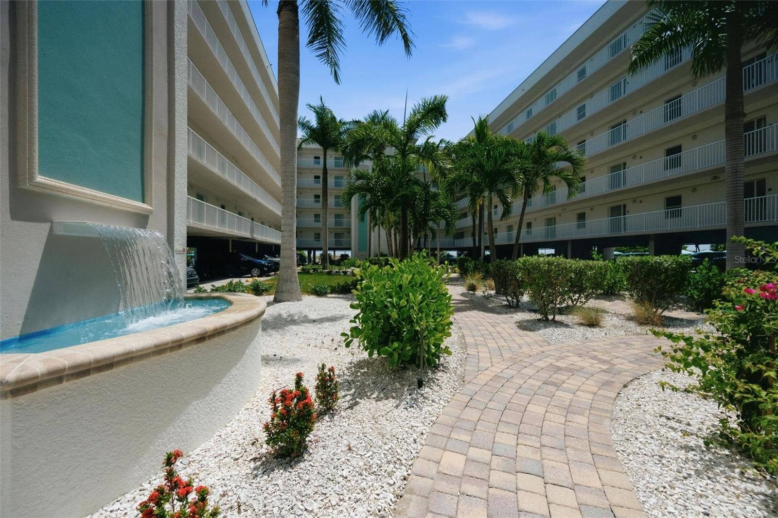 12000 GULF BOULEVARD, #611S, Treasure Island, FL 33706 12000 GULF BOULEVARD, #611S, Treasure Island, FL 33706