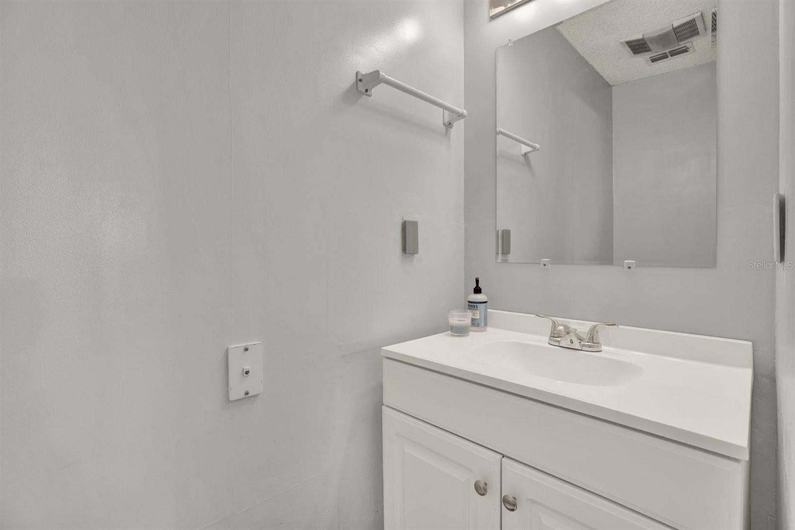 12411 WEATHERSTONE ROW, Hudson, FL 34667 12411 WEATHERSTONE ROW, Hudson, FL 34667