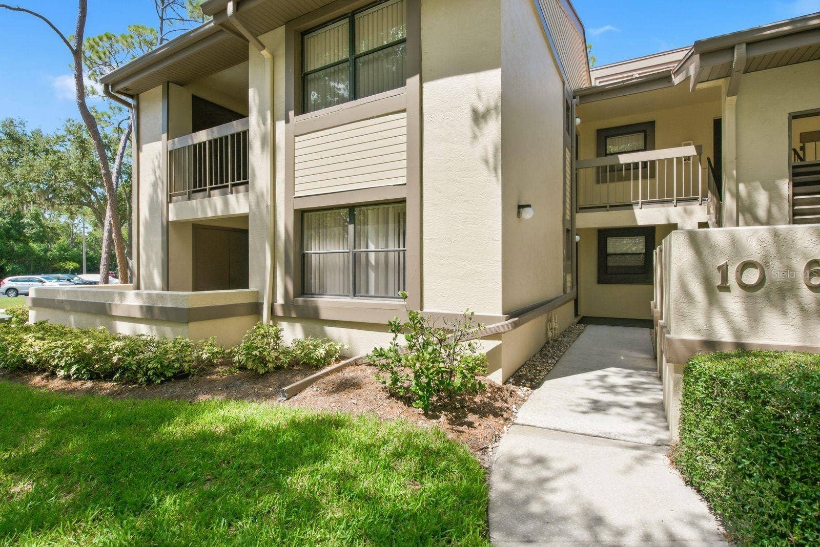 10 WOODLAKE PLACE, Oldsmar, FL 34677 Exterior Entrance