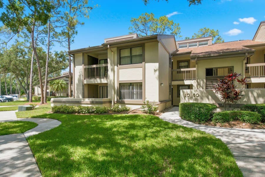 Property photo for 10 WOODLAKE PLACE, Oldsmar, FL