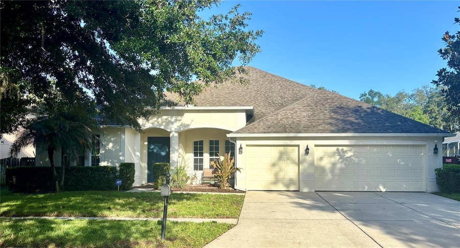 Property photo for 307 CARRIAGE OAK PL, Seffner, FL