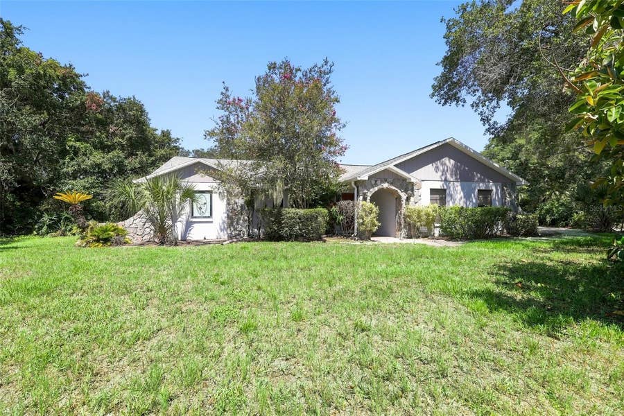 Property photo for 10028 KENDA DRIVE, Riverview, FL