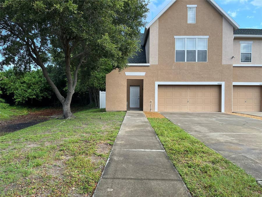 Property photo for 4326 TYLER CIRCLE N, St Petersburg, FL