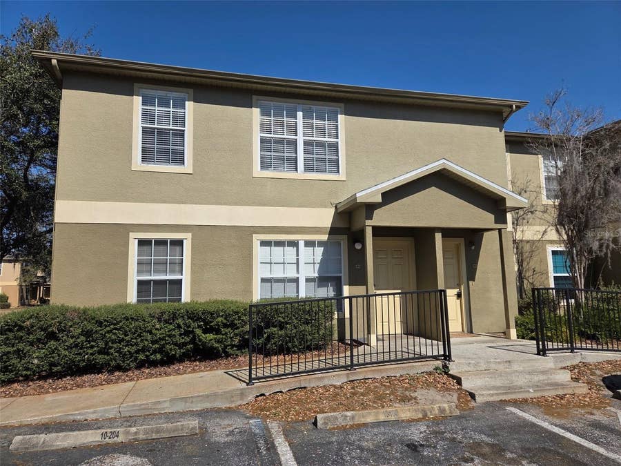 Property photo for Zephyrhills, FL