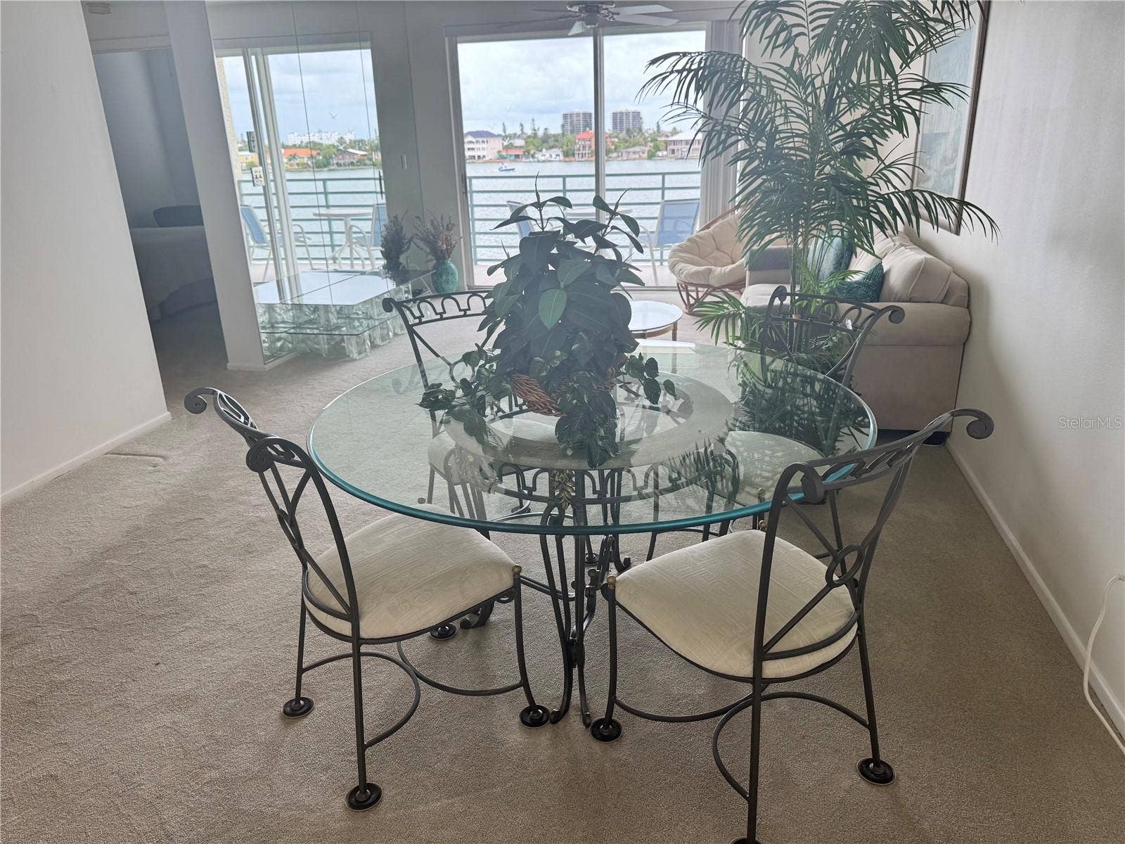 Dining Area/Living Room