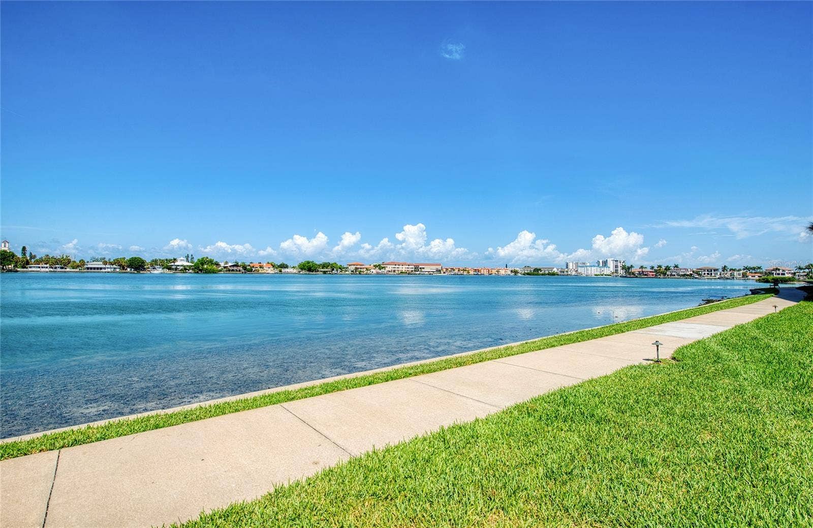 7984 SAILBOAT KEY BOULEVARD S, #303, St Petersburg, FL 33707