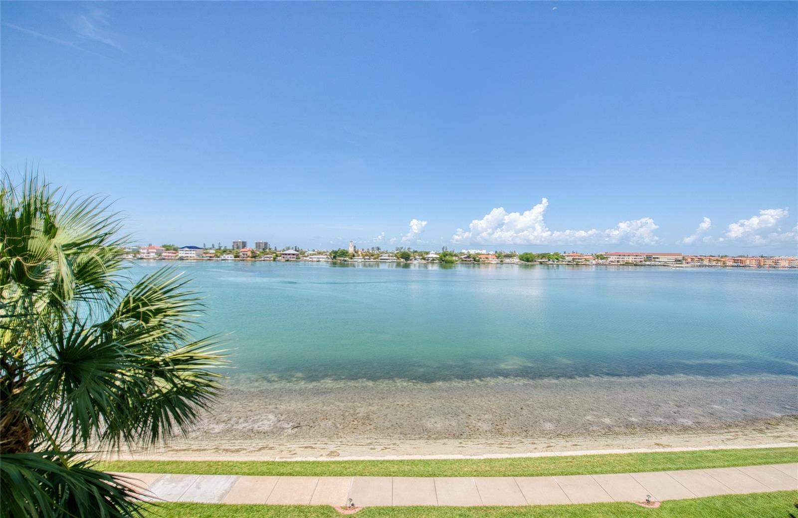 7984 SAILBOAT KEY BOULEVARD S, #303, St Petersburg, FL 33707