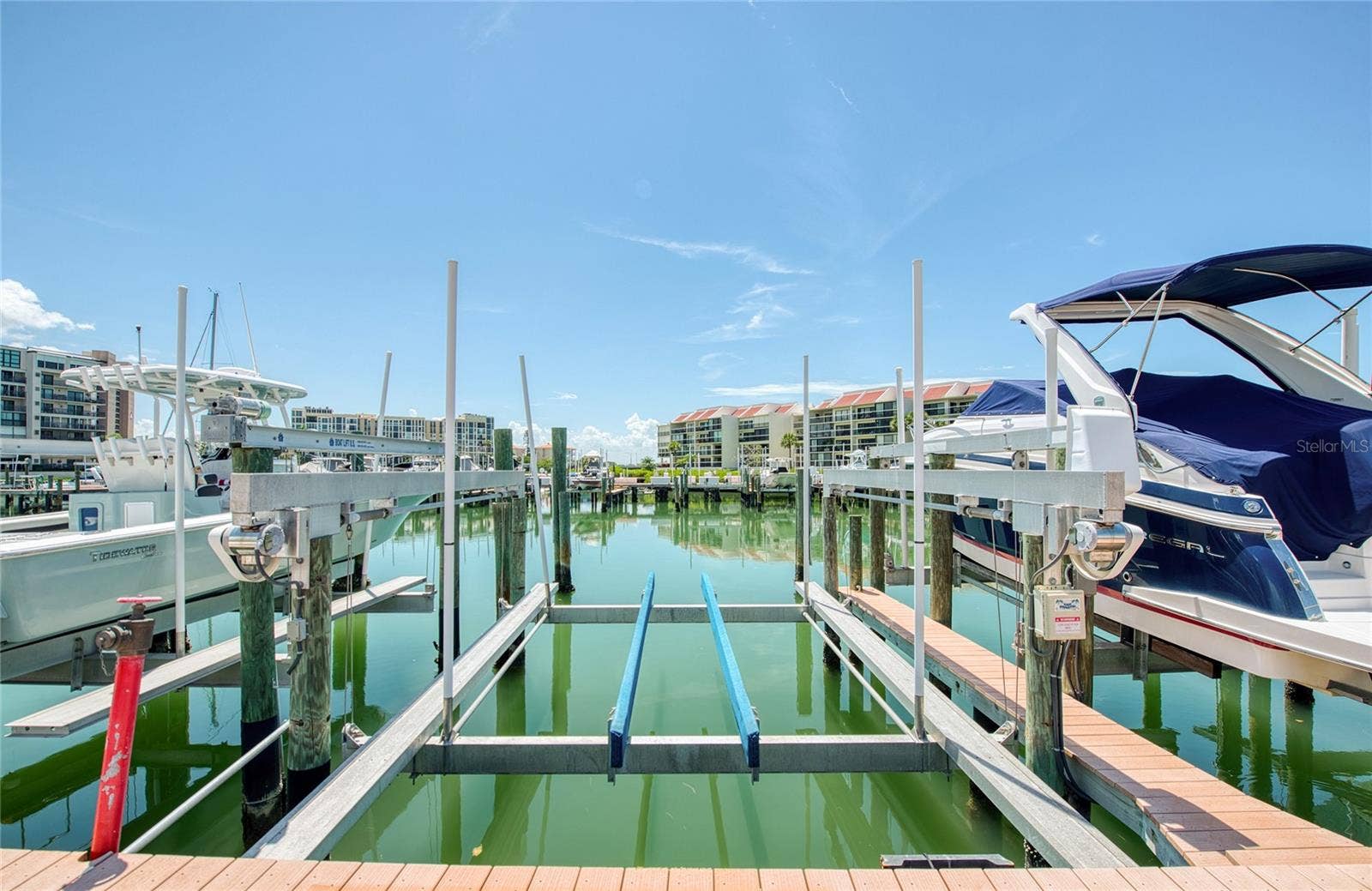 7984 SAILBOAT KEY BOULEVARD S, #303, St Petersburg, FL 33707
