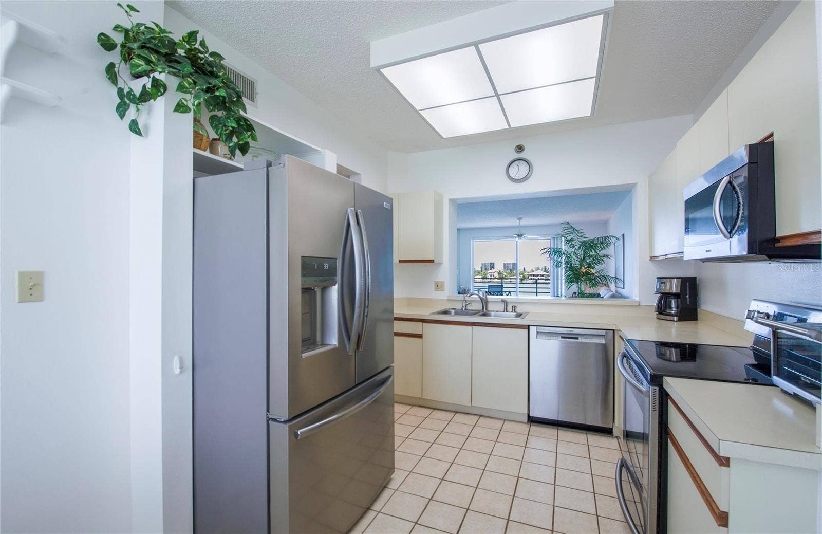 7984 SAILBOAT KEY BOULEVARD S, #303, St Petersburg, FL 33707