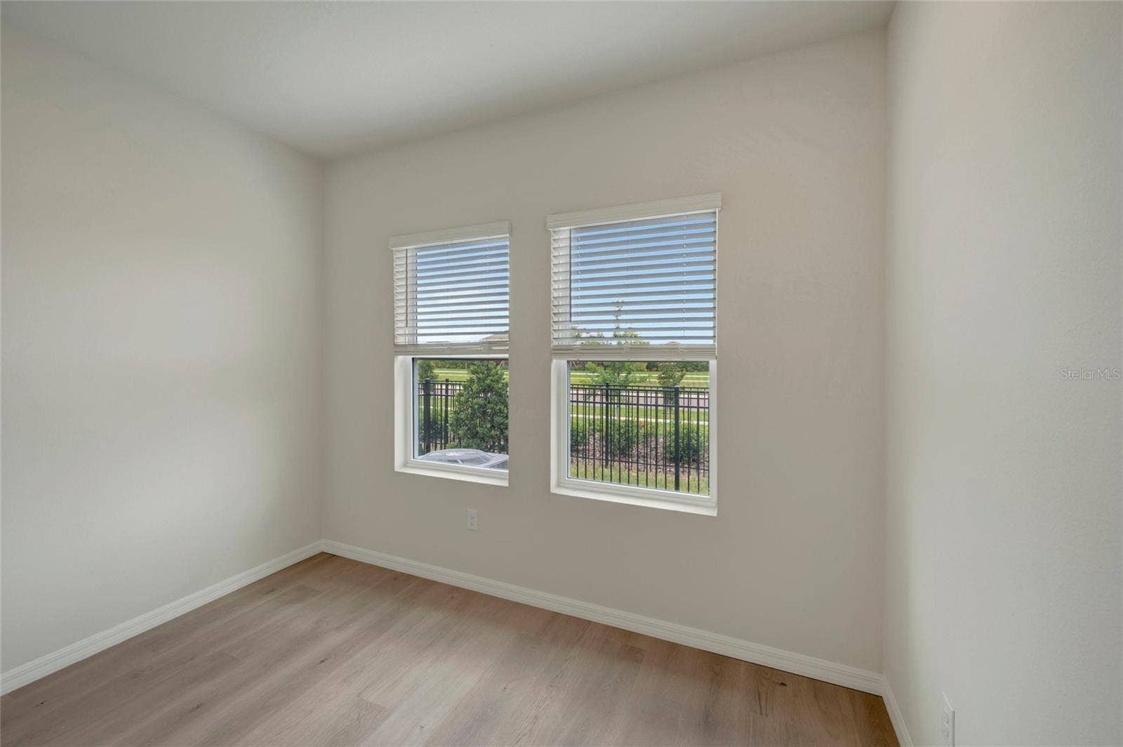 5254 COLONY VISTA DRIVE, Apollo Beach, FL 33572 Study