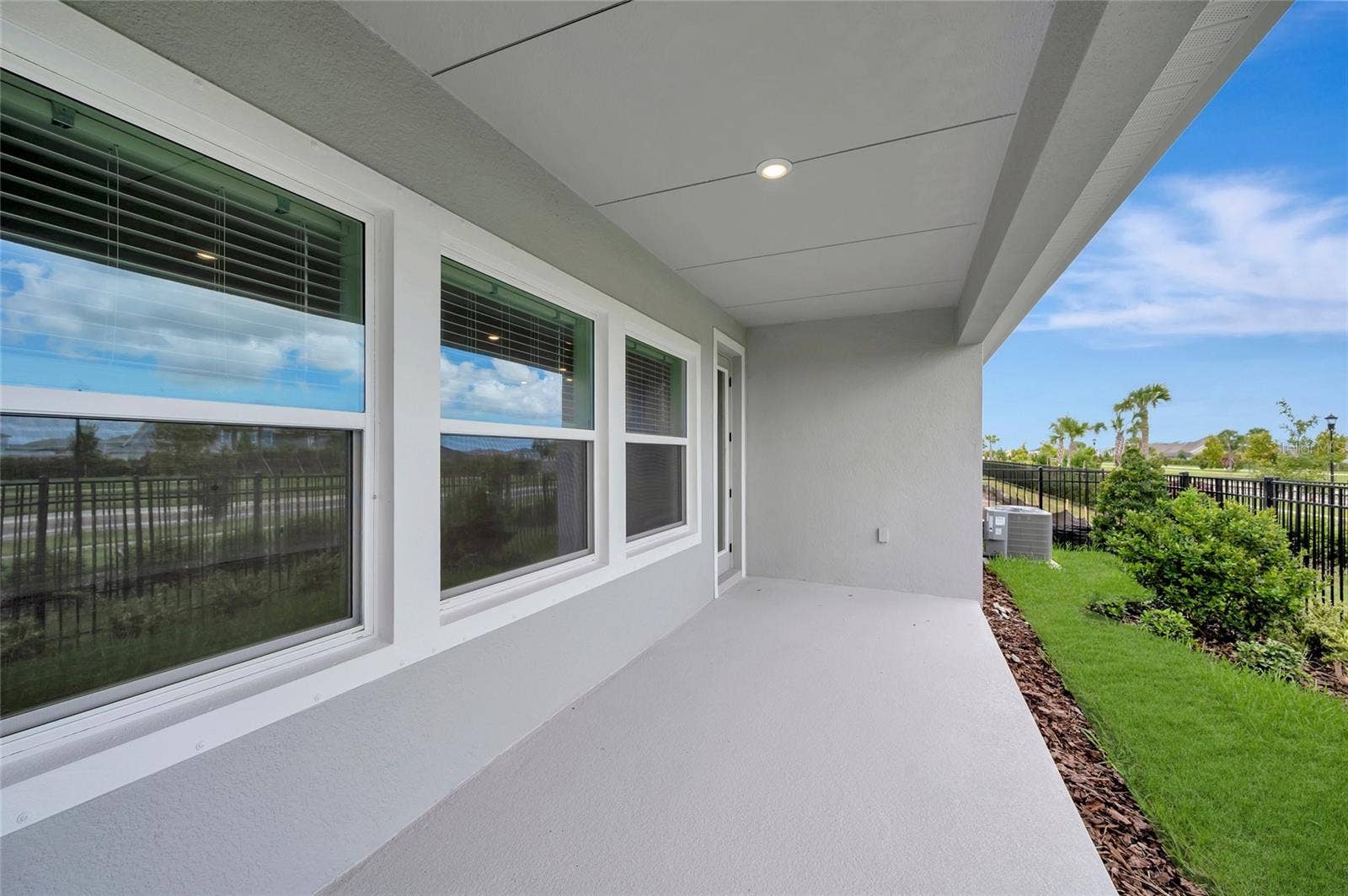 5254 COLONY VISTA DRIVE, Apollo Beach, FL 33572 Rear Porch