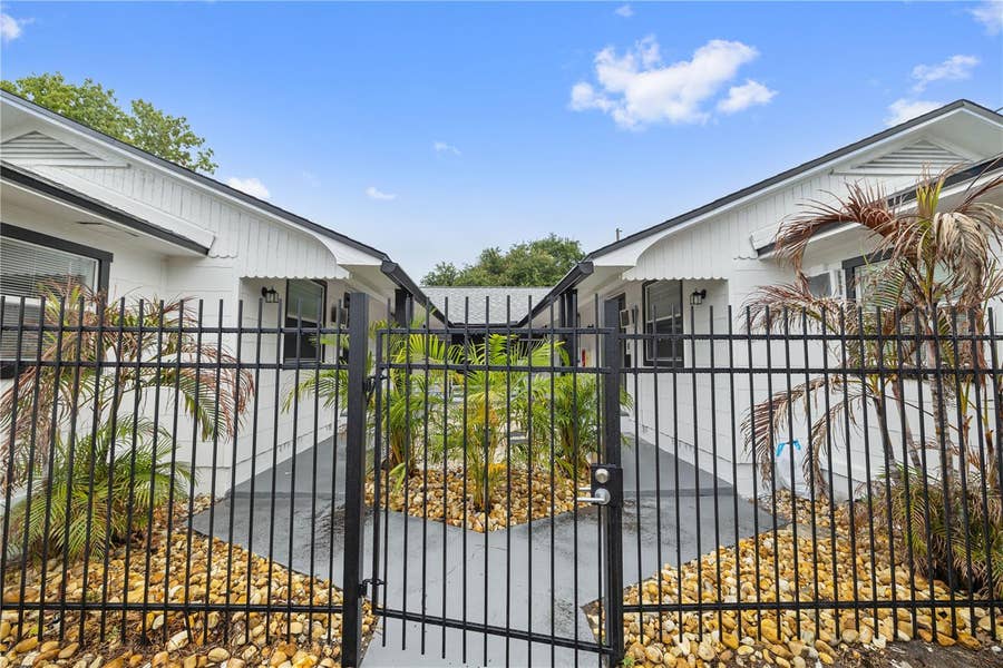 Property photo for 917 30TH AVENUE N, #1, St Petersburg, FL