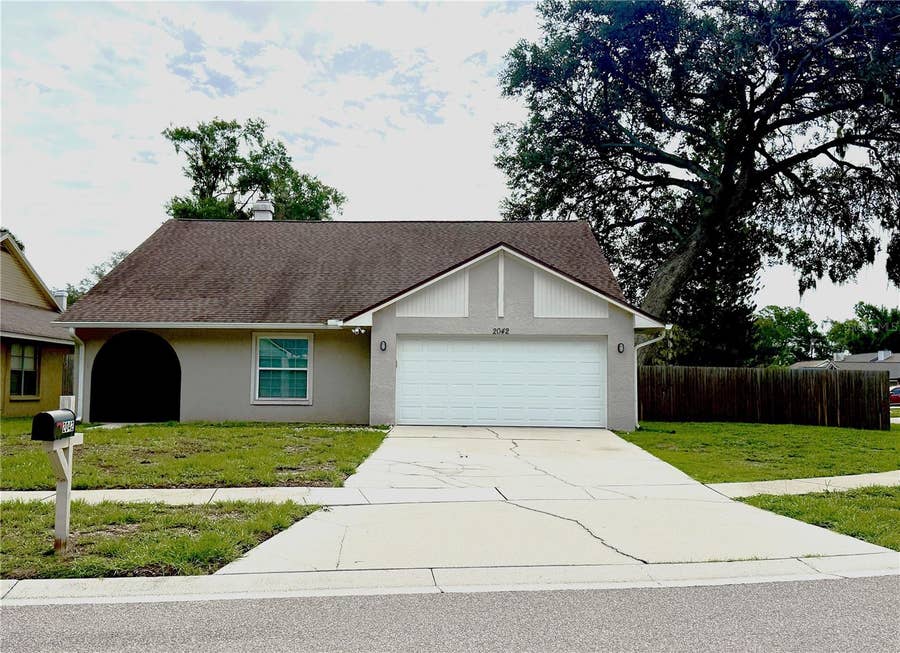 Property photo for 2042 SHADOW PINE DRIVE, Brandon, FL