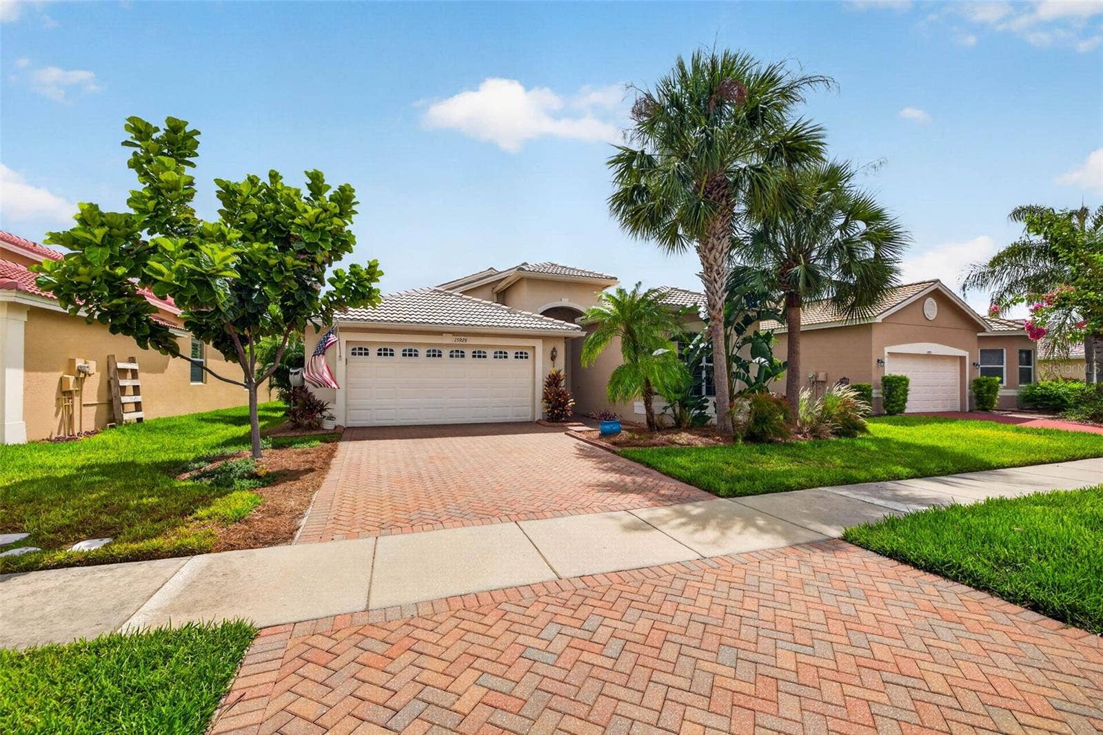 15929 GOLDEN LAKES DRIVE, Wimauma, FL 33598 15929 GOLDEN LAKES DRIVE, Wimauma, FL 33598