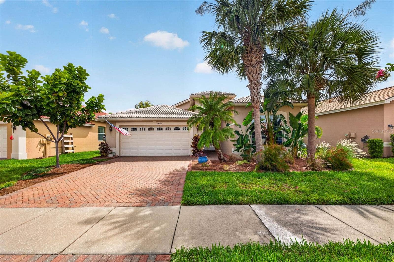 15929 GOLDEN LAKES DRIVE, Wimauma, FL 33598 15929 GOLDEN LAKES DRIVE, Wimauma, FL 33598
