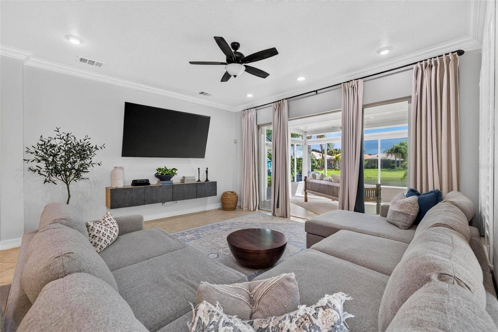 15929 GOLDEN LAKES DRIVE, Wimauma, FL 33598 15929 GOLDEN LAKES DRIVE, Wimauma, FL 33598