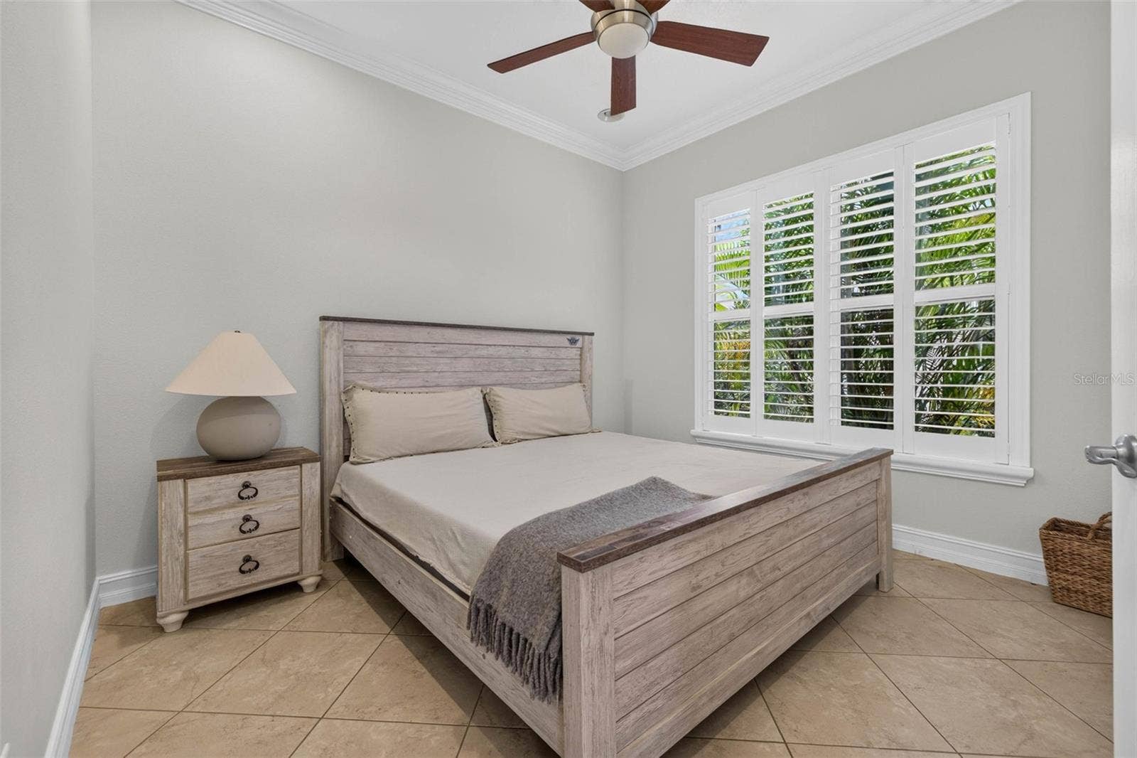 15929 GOLDEN LAKES DRIVE, Wimauma, FL 33598 15929 GOLDEN LAKES DRIVE, Wimauma, FL 33598