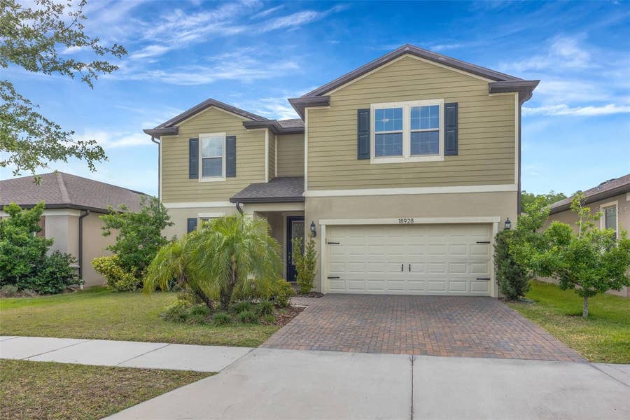 Property photo for 18928 WILLOWMORE CEDAR DRIVE, Lutz, FL