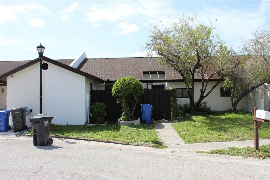 Property photo for 11413 MIDFIELD WAY, Tampa, FL