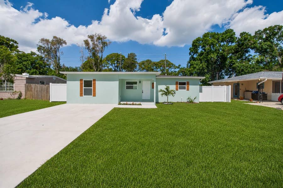 Property photo for 106 MELODY LANE, Largo, FL