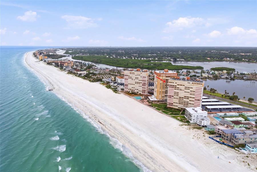 Property photo for 17920 GULF BOULEVARD, #1502, St Petersburg, FL
