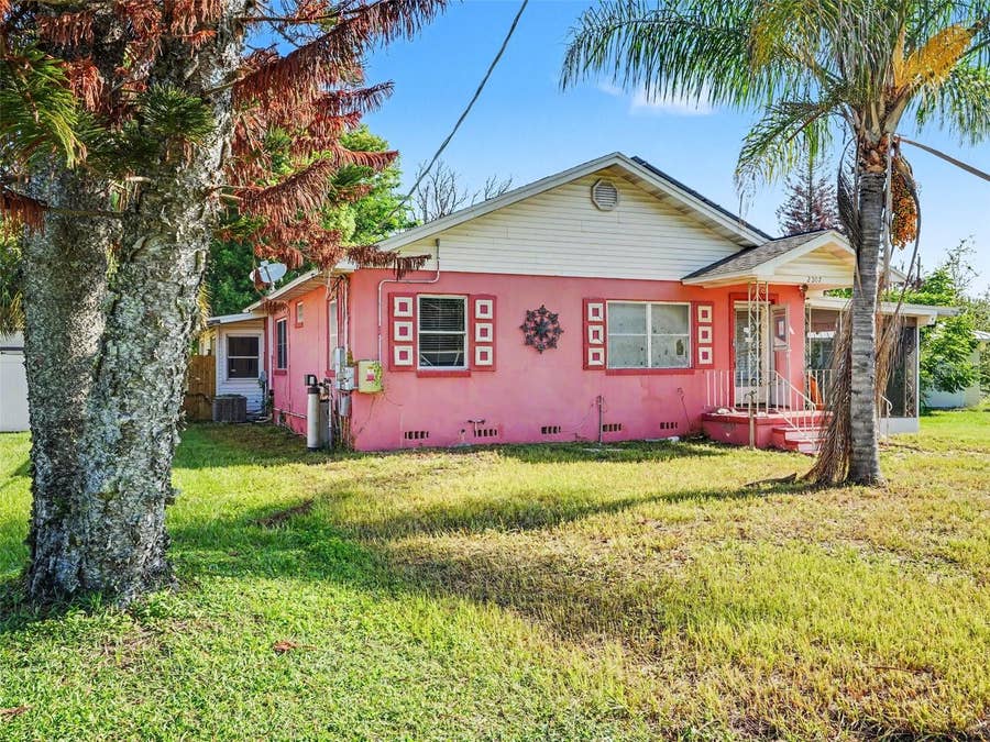 Property photo for 2207 AVENUE B NW, Winter Haven, FL