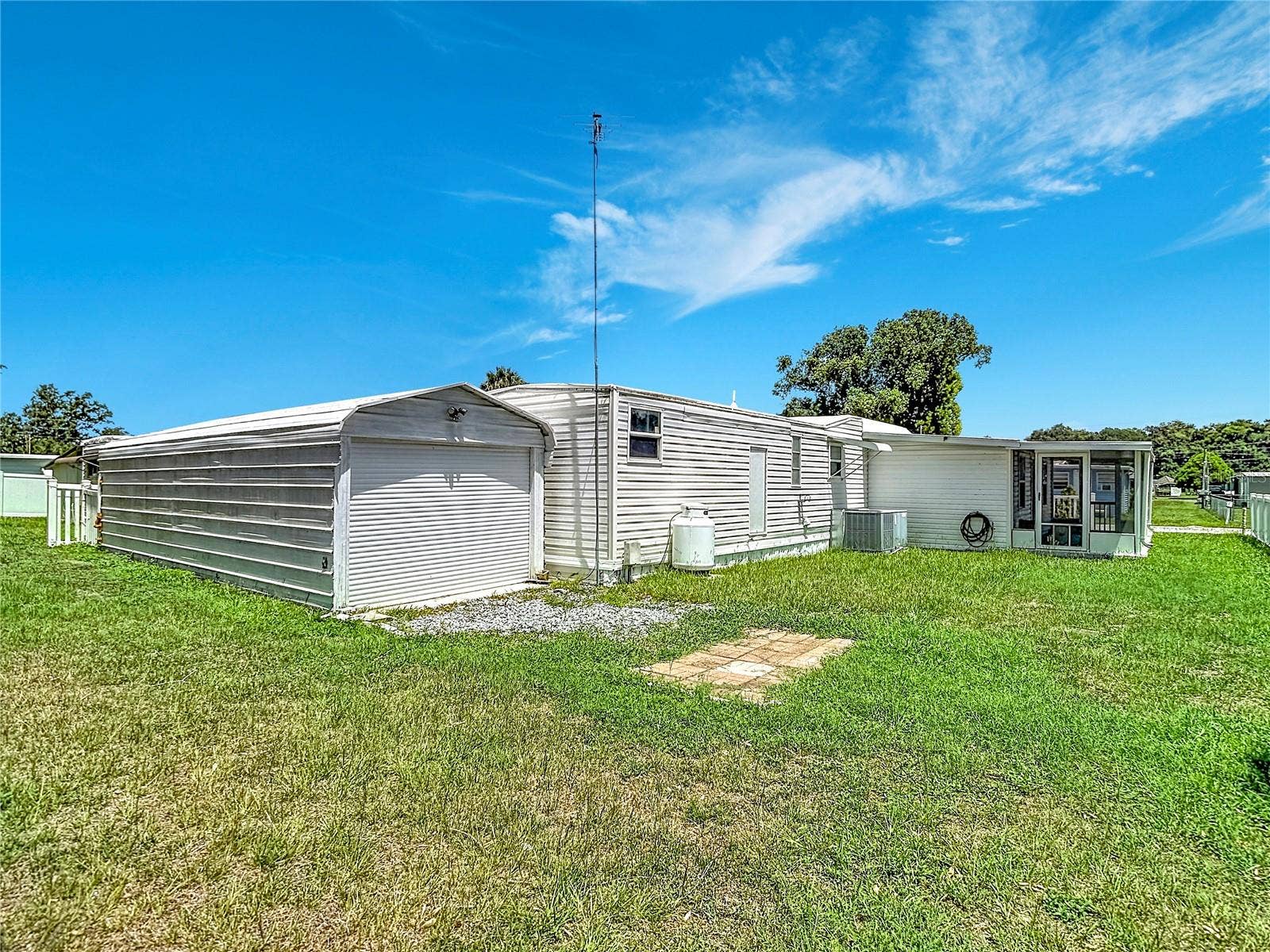 39032 OLA AVENUE, Zephyrhills, FL 33542 39032 OLA AVENUE, Zephyrhills, FL 33542