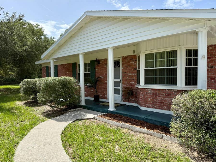 Property photo for 11215 RUSSELL DRIVE, Seffner, FL