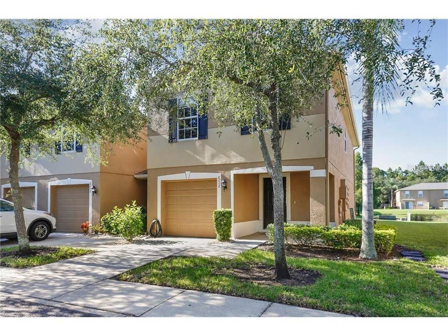 Property photo for 8008 SUTTON TERRACE LANE, Tampa, FL