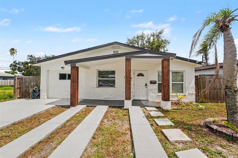 Property photo for 1778 NEW HAMPSHIRE AVENUE NE, St Petersburg, FL