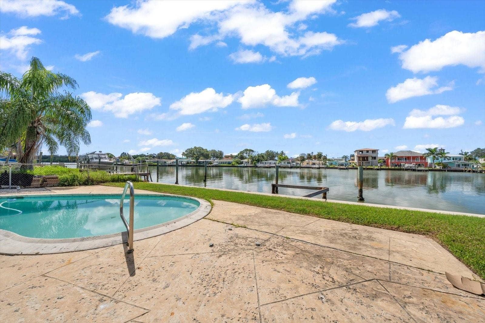 337 LA HACIENDA DRIVE, Indian Rocks Beach, FL 33785