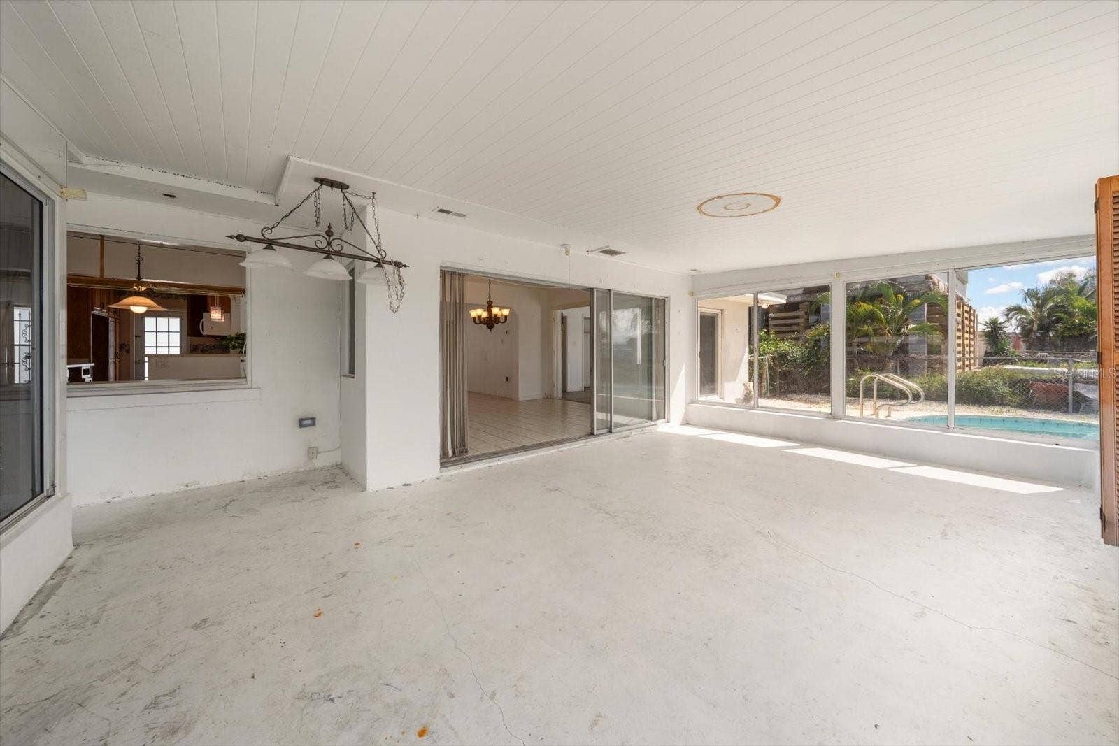 337 LA HACIENDA DRIVE, Indian Rocks Beach, FL 33785