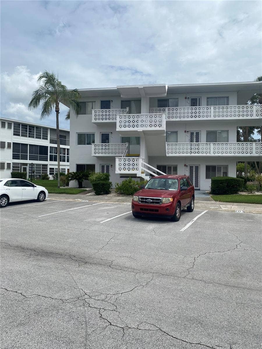 Property photo for 11224 82ND AVENUE, #301, Seminole, FL