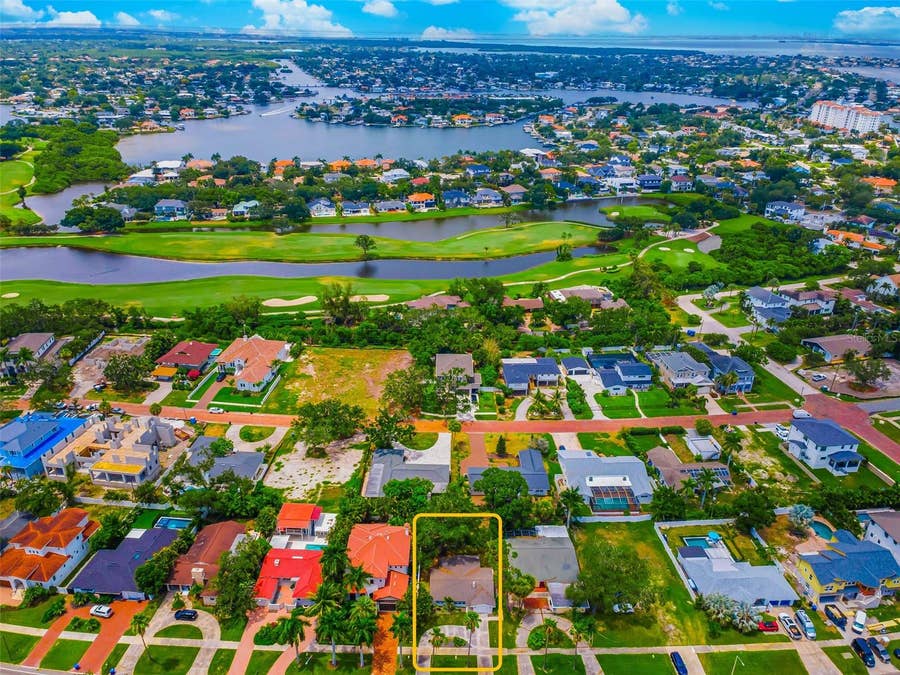 Property photo for 910 SNELL ISLE BOULEVARD NE, St Petersburg, FL