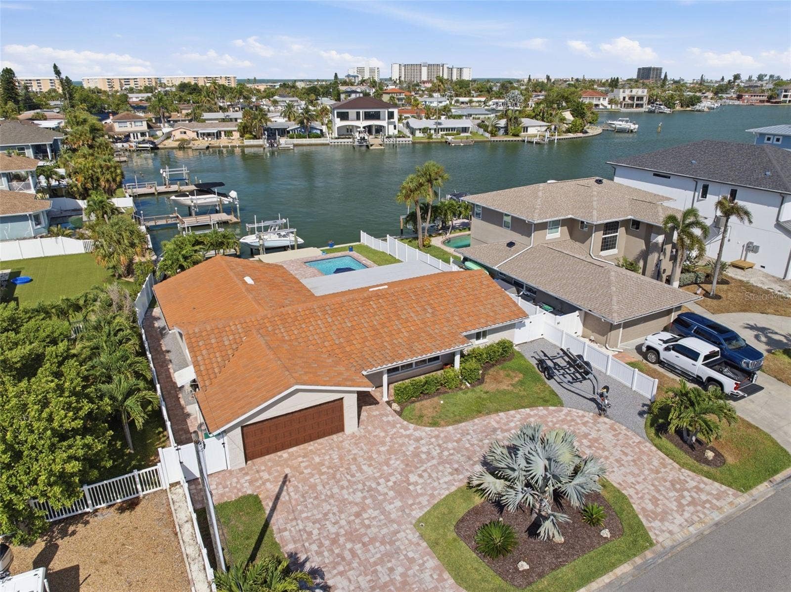 6414 2ND PALM POINT, St Pete Beach, FL 33706 6414 2ND PALM POINT, St Pete Beach, FL 33706