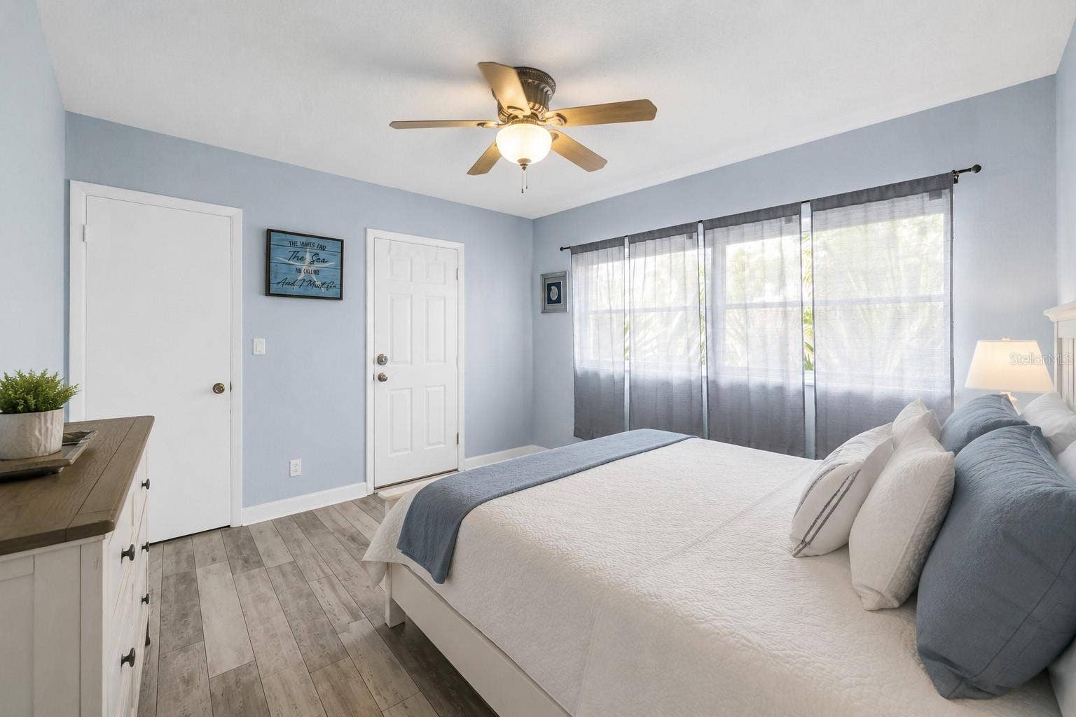 644 72ND AVENUE, St Pete Beach, FL 33706 644 72ND AVENUE, St Pete Beach, FL 33706