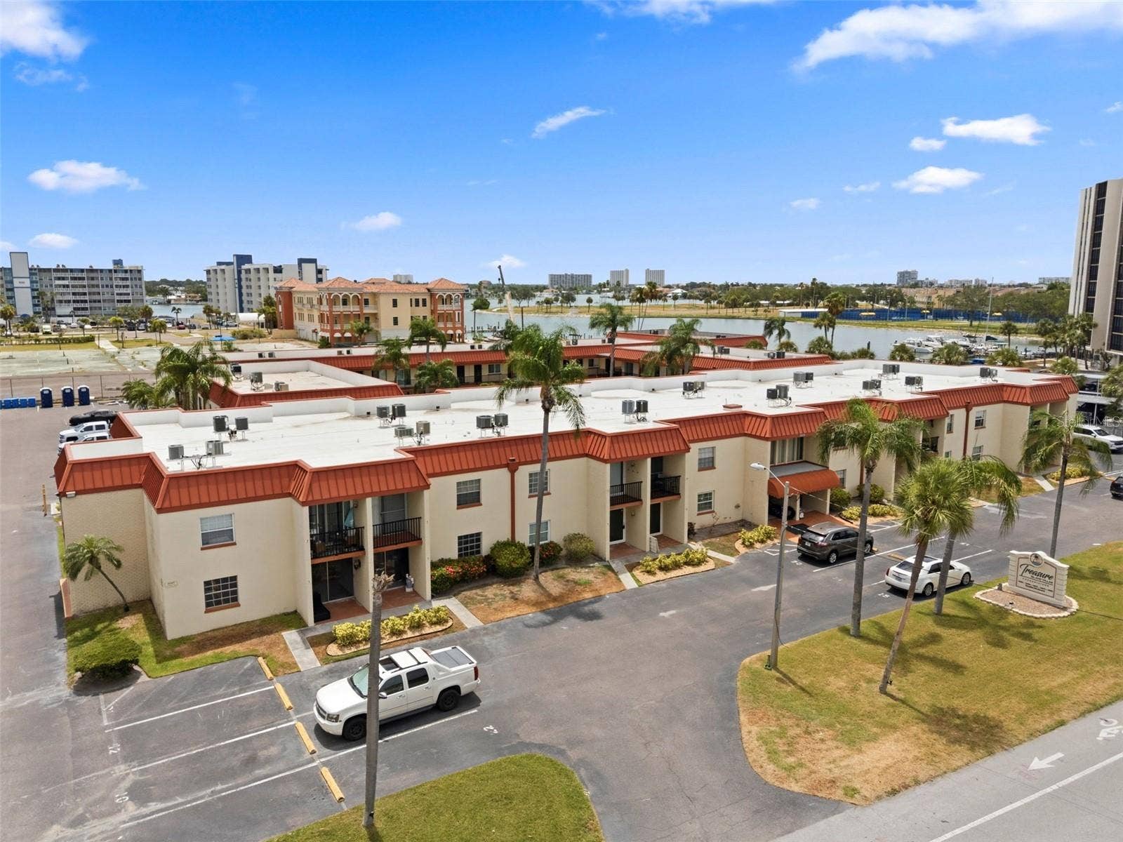 10365 PARADISE BOULEVARD, #1, Treasure Island, FL 33706 10365 PARADISE BOULEVARD, #1, Treasure Island, FL 33706