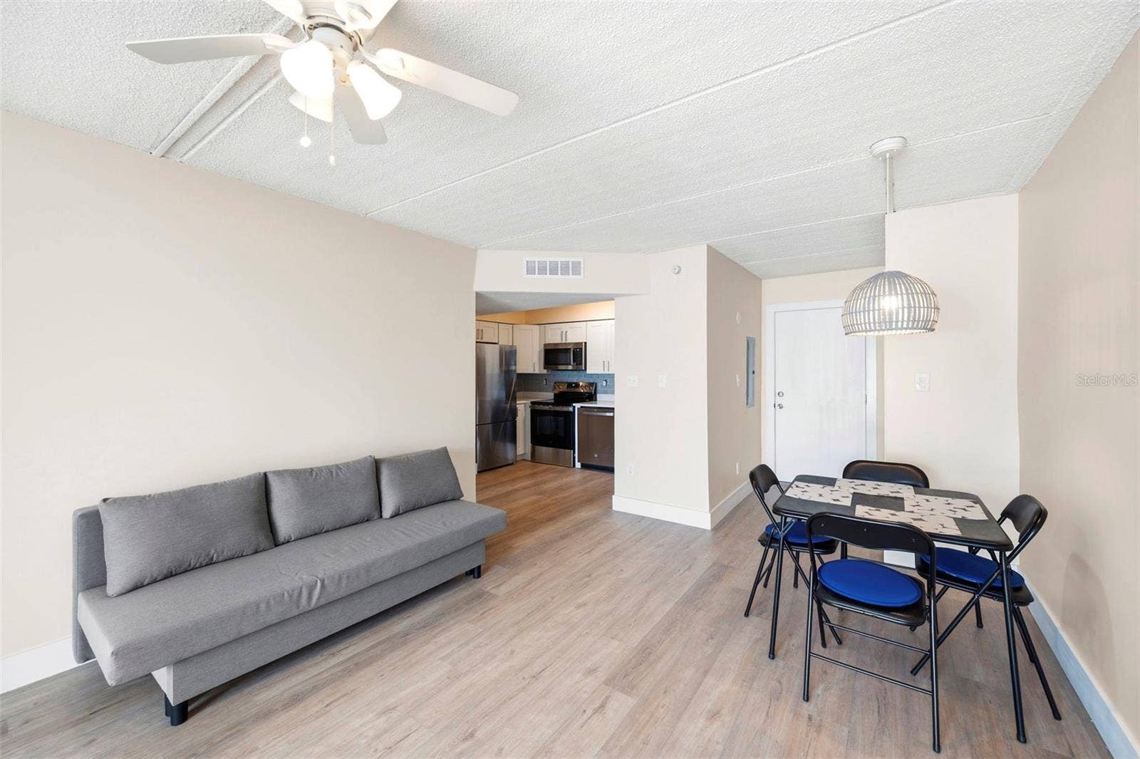 10365 PARADISE BOULEVARD, #1, Treasure Island, FL 33706 10365 PARADISE BOULEVARD, #1, Treasure Island, FL 33706