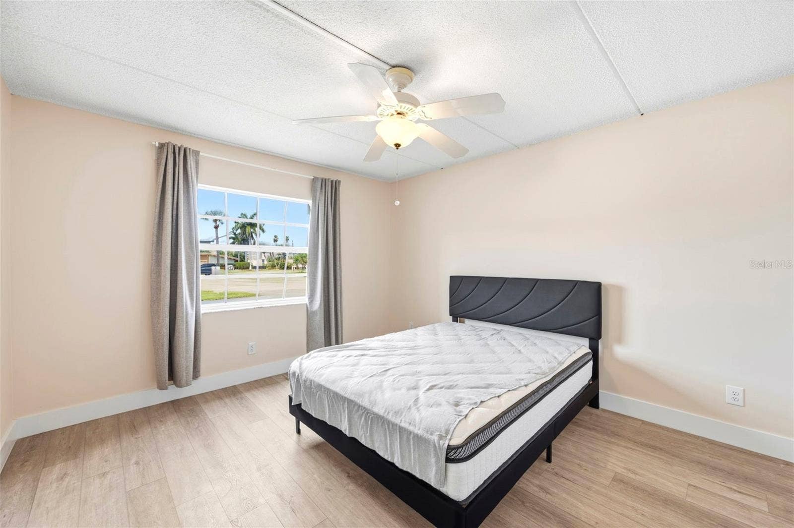 10365 PARADISE BOULEVARD, #1, Treasure Island, FL 33706 10365 PARADISE BOULEVARD, #1, Treasure Island, FL 33706