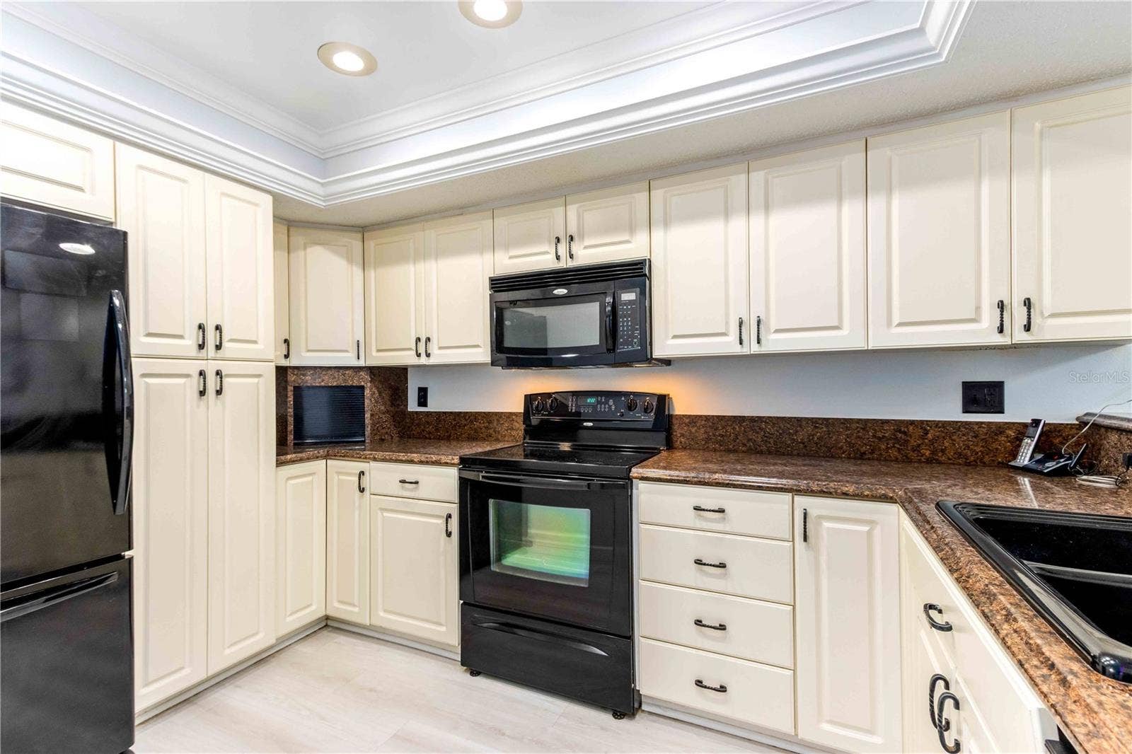 320 ISLAND WAY, #605, Clearwater Beach, FL 33767