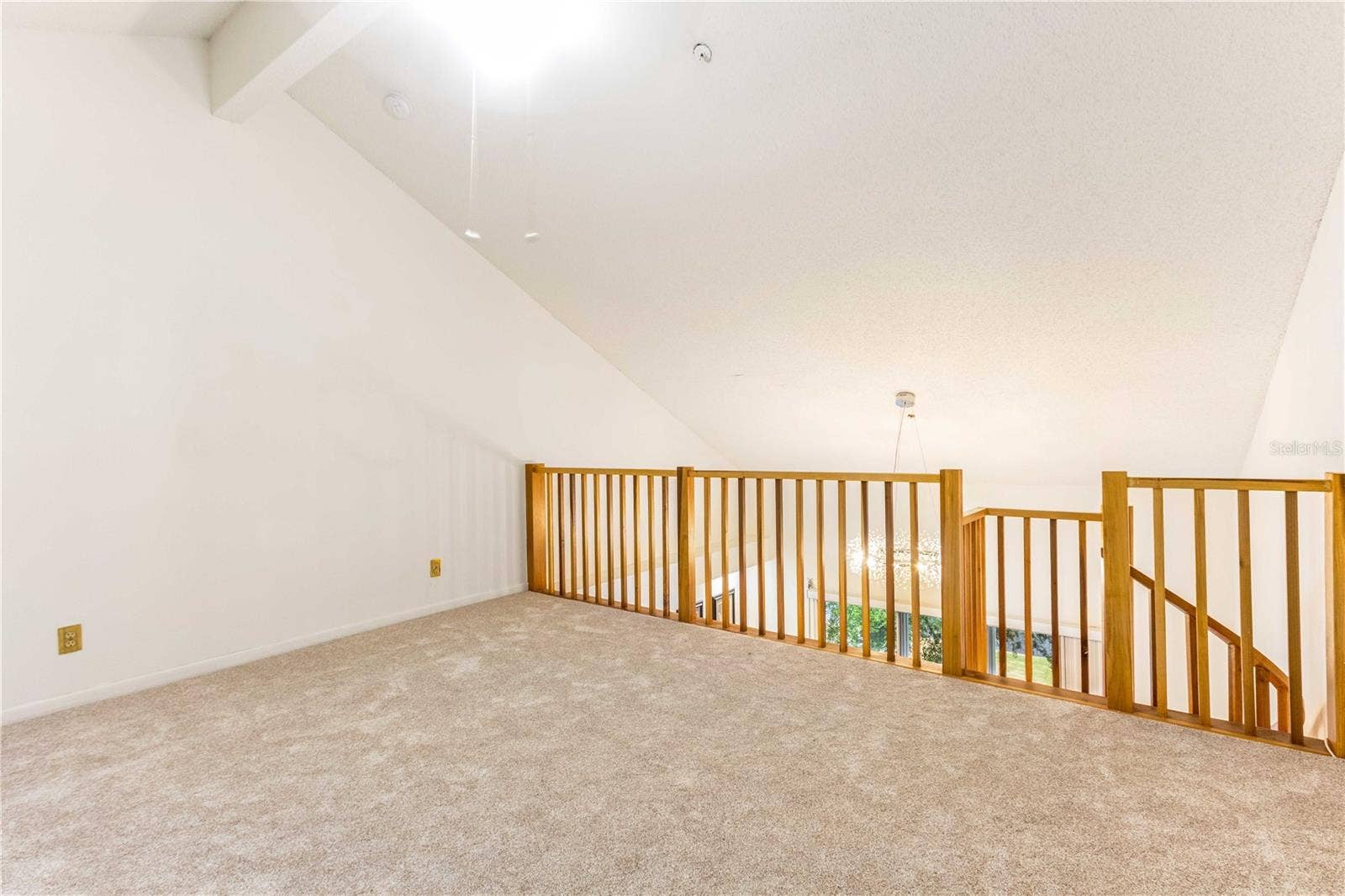 320 ISLAND WAY, #605, Clearwater Beach, FL 33767