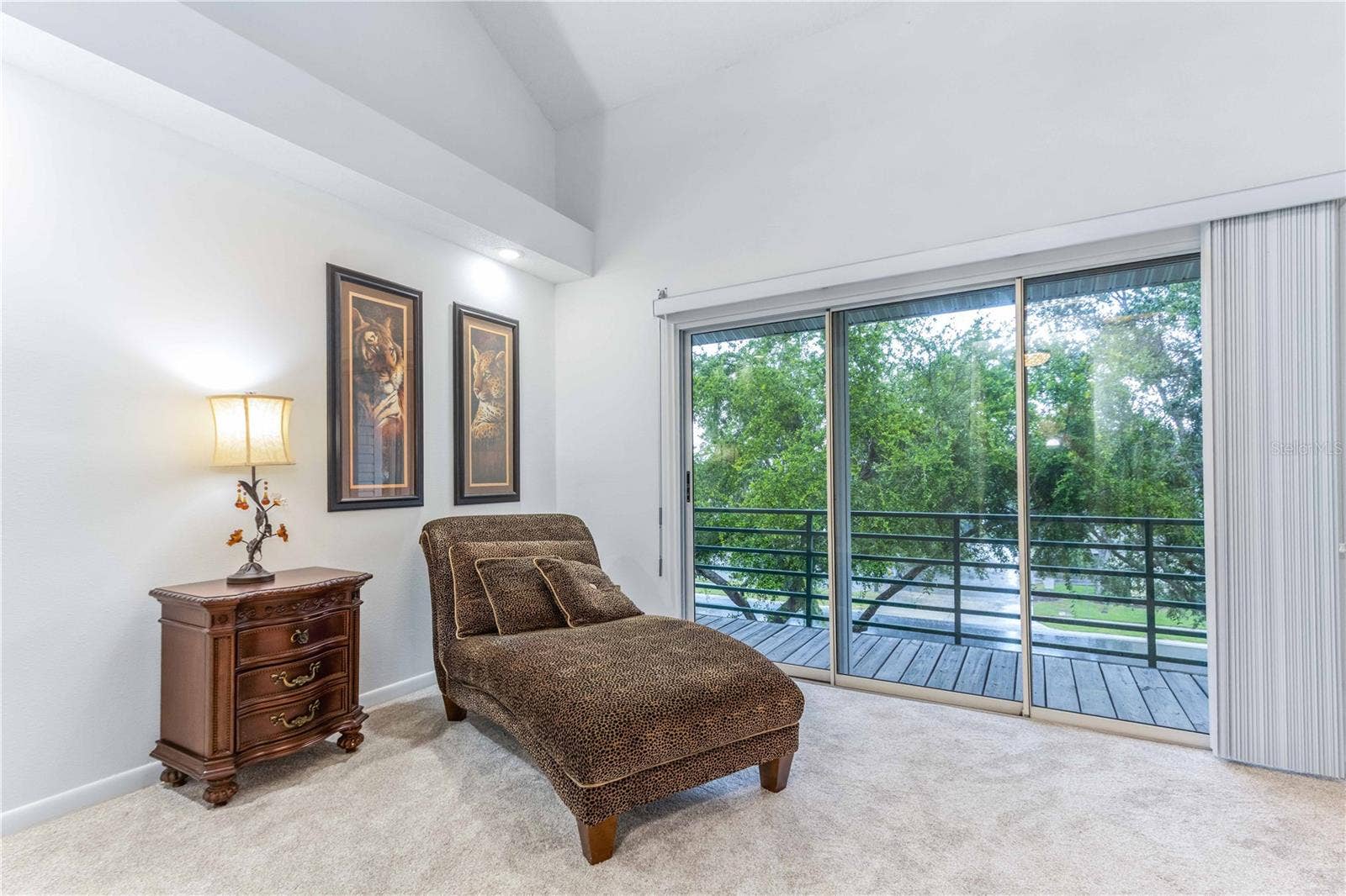 320 ISLAND WAY, #605, Clearwater Beach, FL 33767
