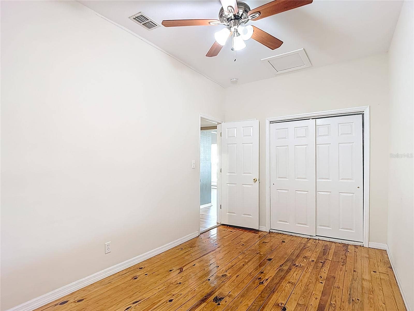 3002 W ARCH STREET, Tampa, FL 33607