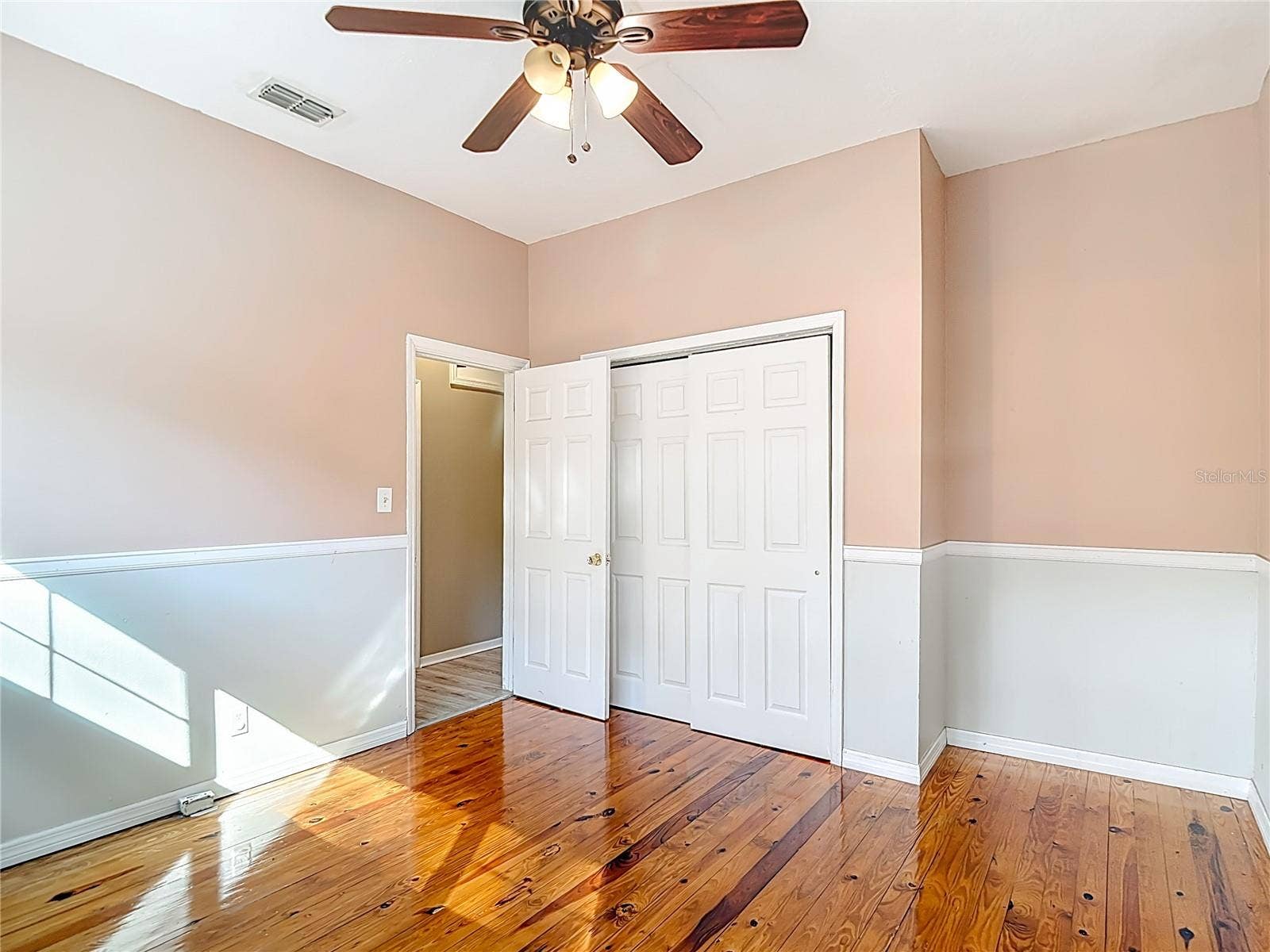3002 W ARCH STREET, Tampa, FL 33607