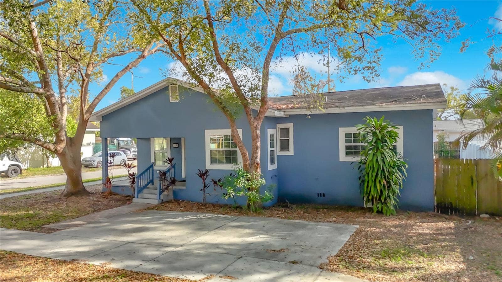3002 W ARCH STREET, Tampa, FL 33607