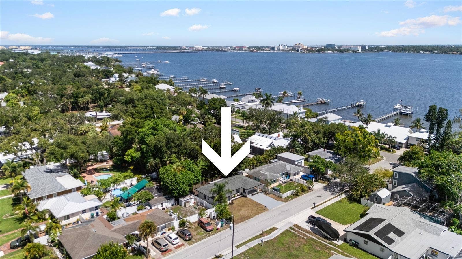 412 20TH AVENUE W, Palmetto, FL 34221 412 20TH AVENUE W, Palmetto, FL 34221